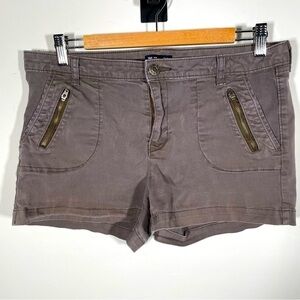 GAP Women's Shorts Size 10 Casual Zipper Summer Cotton Shorts 3” Inseam